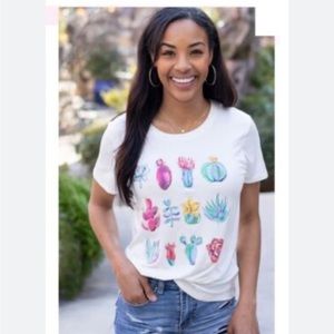 NWT Grace & Lace Perfect Crew Neck Graphic Tee Size M